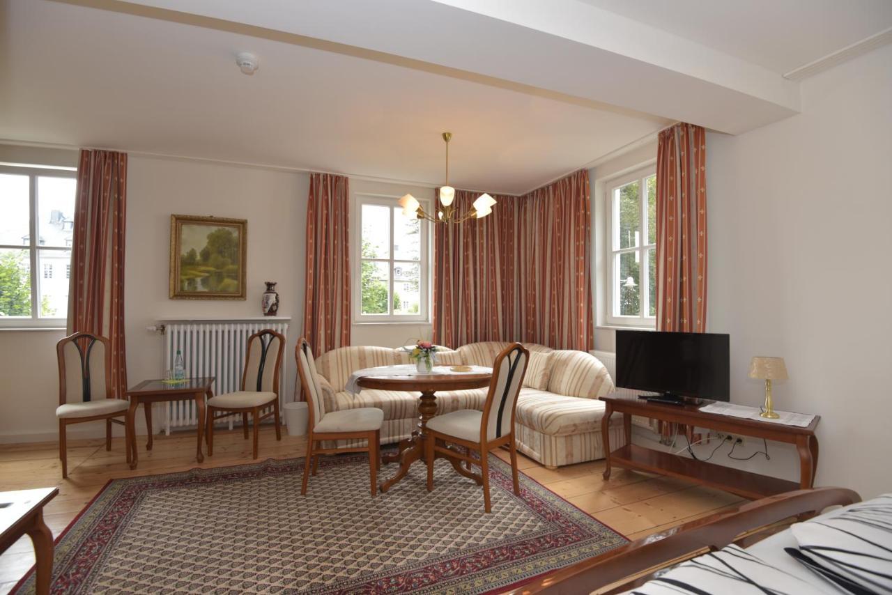 Bed & Breakfast Parkhotel Ebersdorf Saalburg