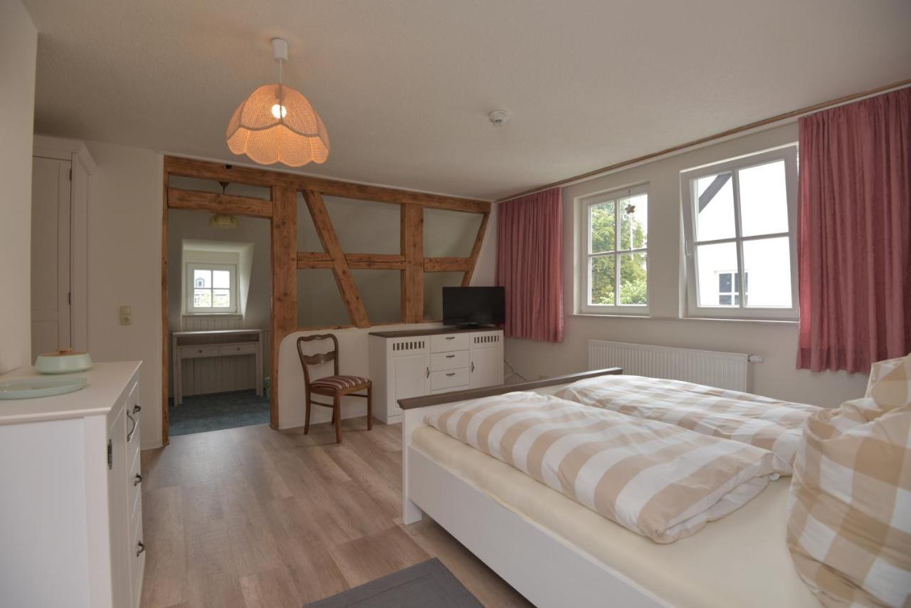Parkhotel Ebersdorf Bed and breakfast Saalburg
